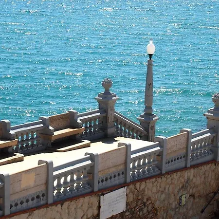 El Xalet فندق 2*